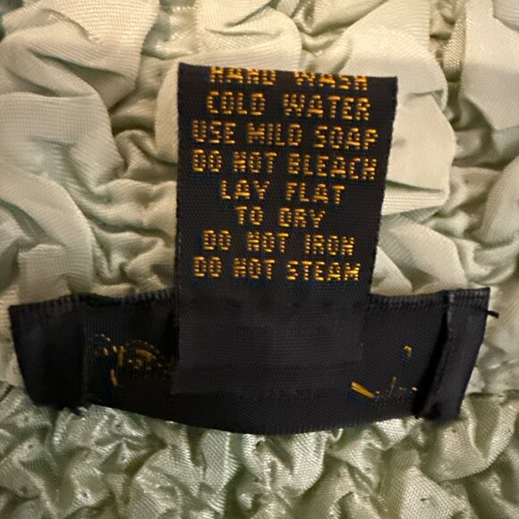 Jerry T Size XL Green Stretchy Crinkly Sparkly Zip 2-Pocket Women's Vest - Picture 8 of 9